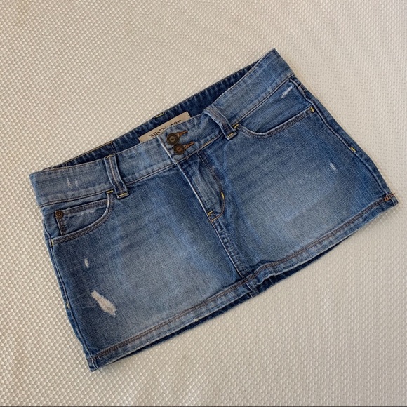 Hollister Dresses & Skirts - ✅ Hollister Blue Distressed Denim Mini Skirt Sz 3